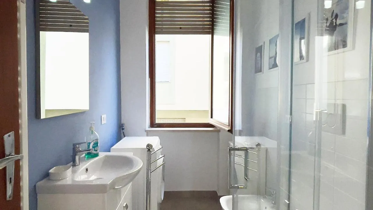300 Metri Dal Mare Relax Con Aria Condizionata Apartment Spotorno